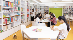 Hiện trạng đi cà phê của 1 số giới trẻ hiện nay Học tập tại thư viện